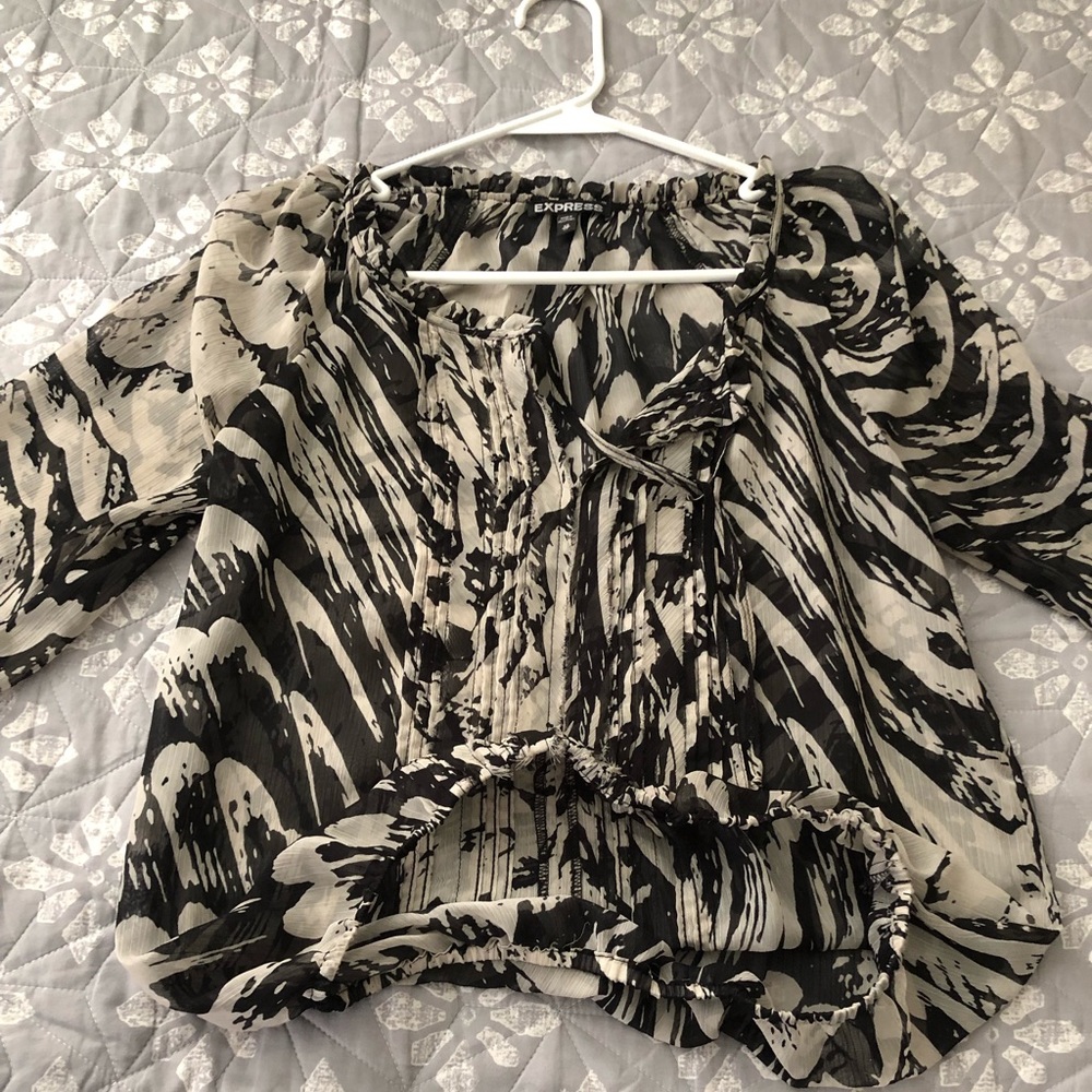 Size: XS Express top